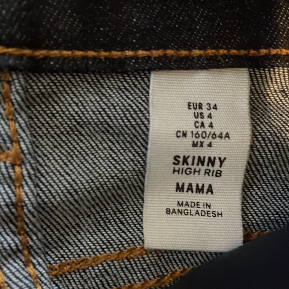 H&M Maternity Jeans - Picture 4 of 4